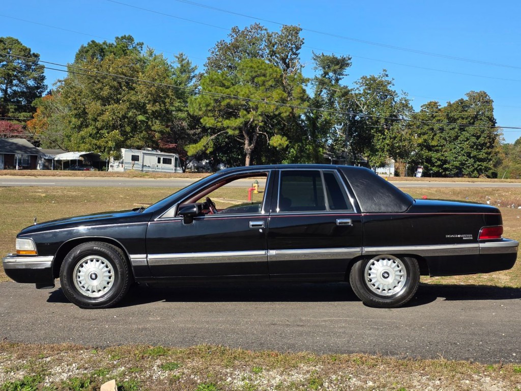 1992 Buick Roadmaster Image 12