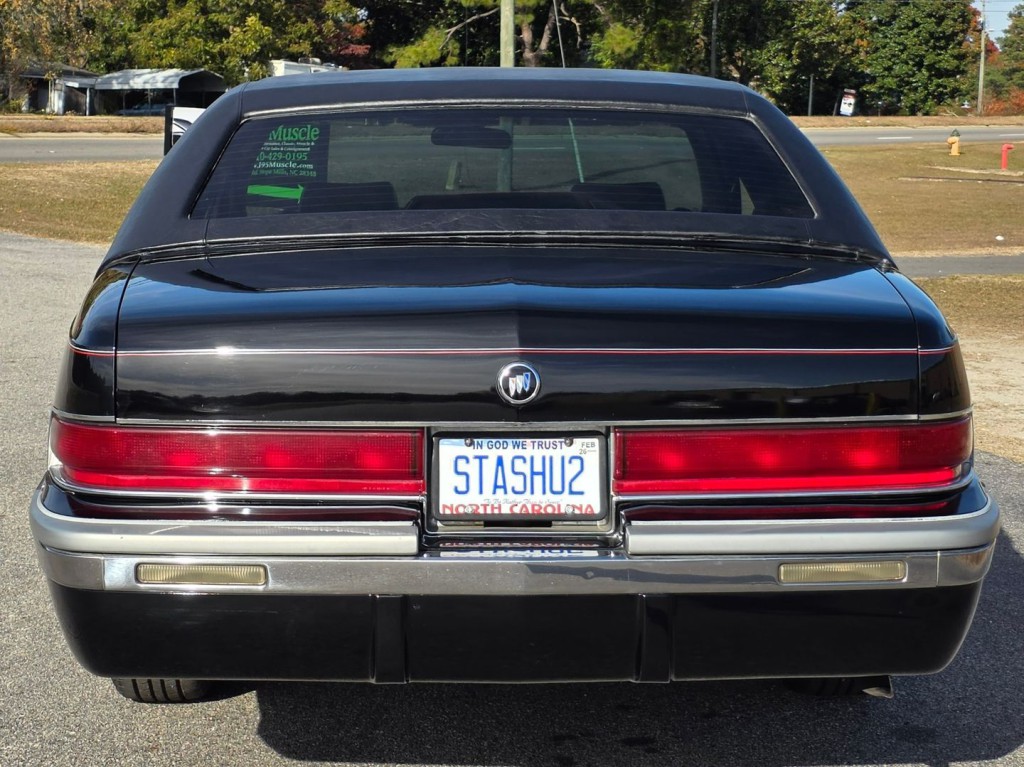 1992 Buick Roadmaster Image 49