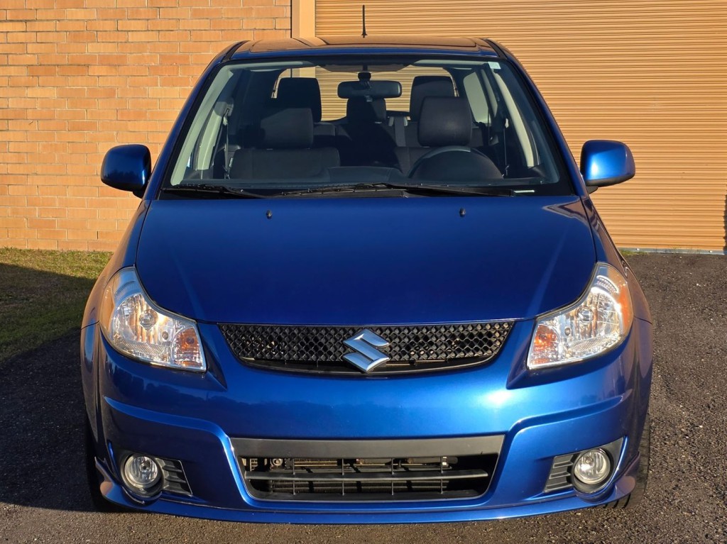 2012 Suzuki SX4 Image 3