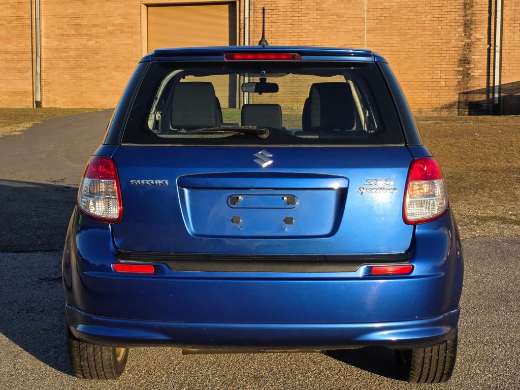 2012 Suzuki SX4 Image 9
