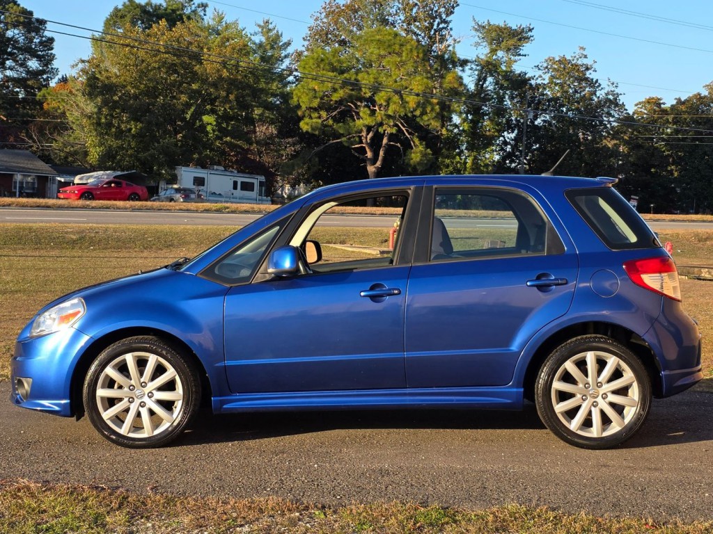 2012 Suzuki SX4 Image 12