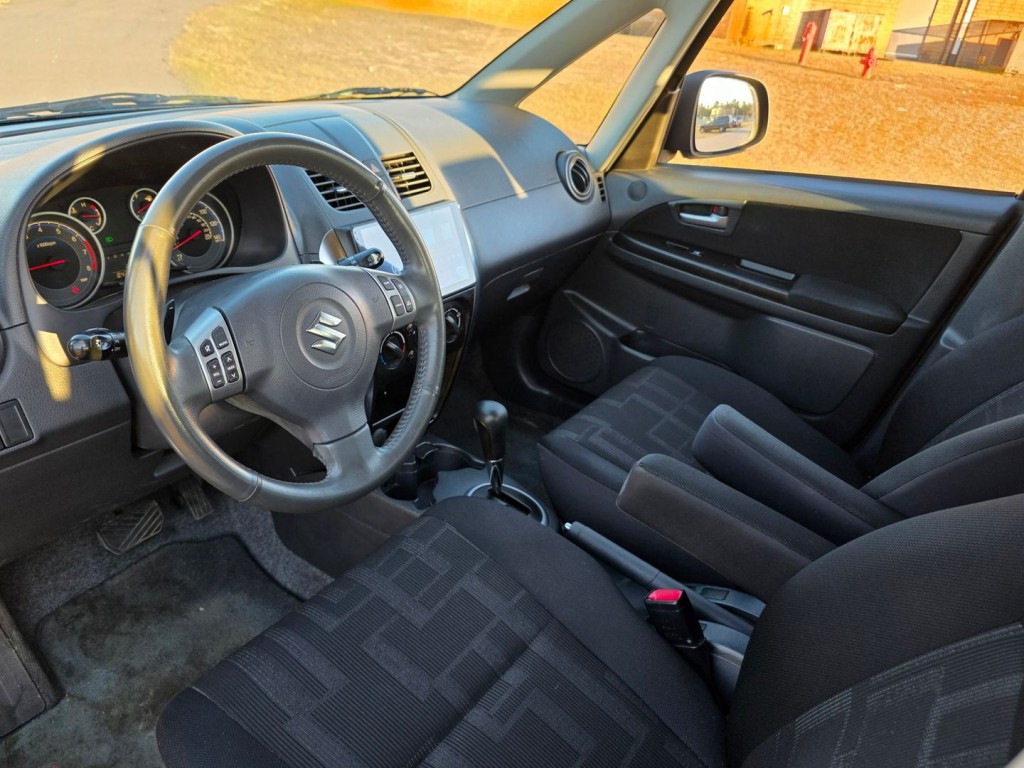 2012 Suzuki SX4 Image 16