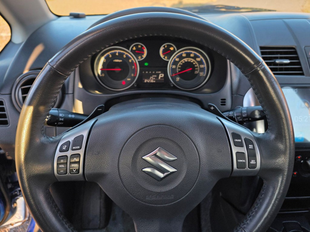 2012 Suzuki SX4 Image 18