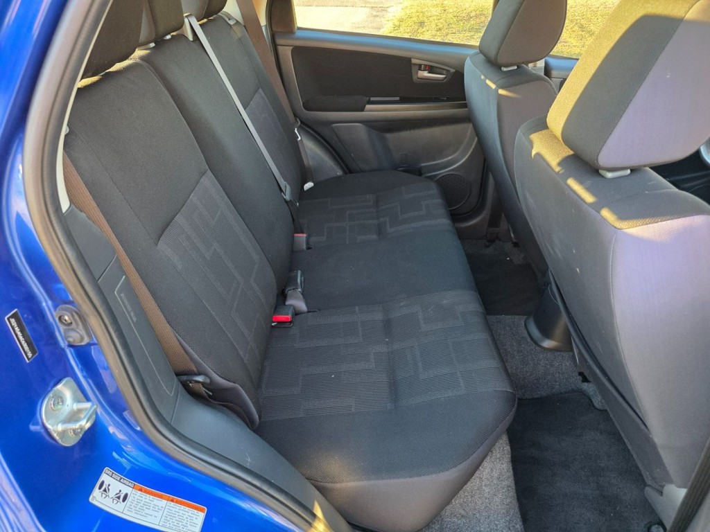 2012 Suzuki SX4 Image 28