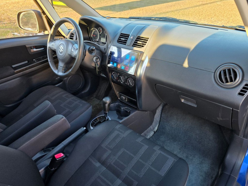 2012 Suzuki SX4 Image 31