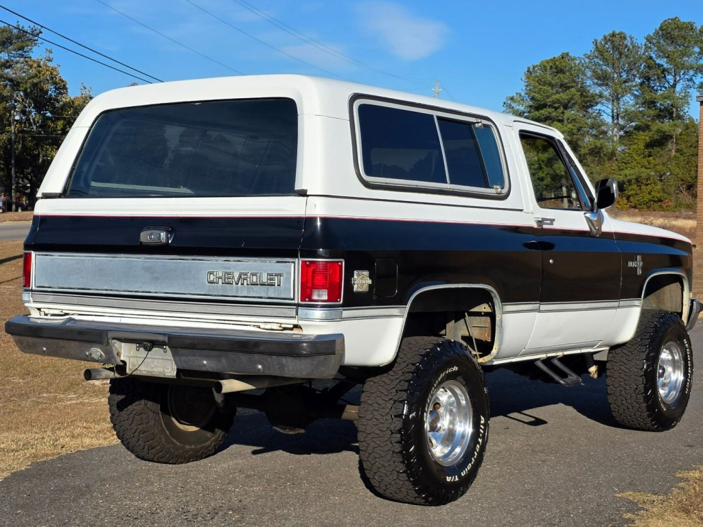 1984 Chevrolet Blazer Image 7