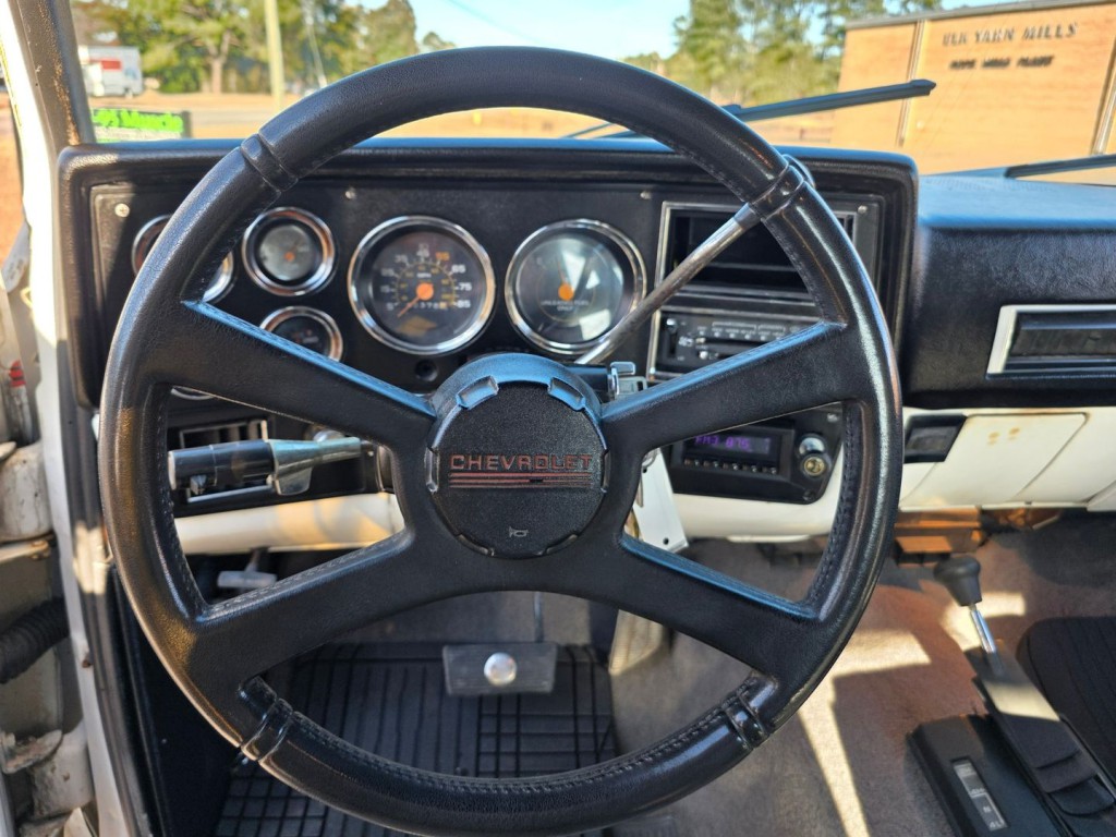 1984 Chevrolet Blazer Image 17