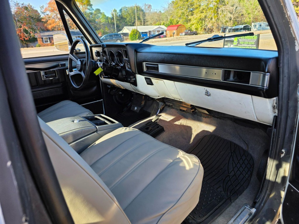 1984 Chevrolet Blazer Image 33