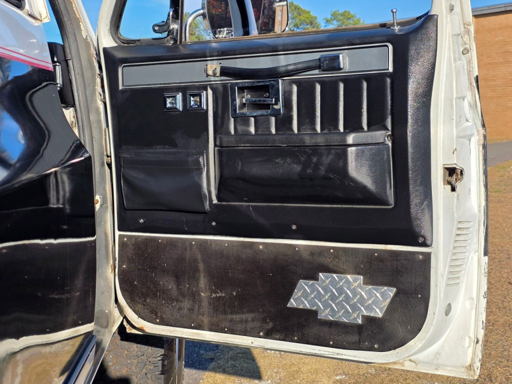 1984 Chevrolet Blazer Image 36