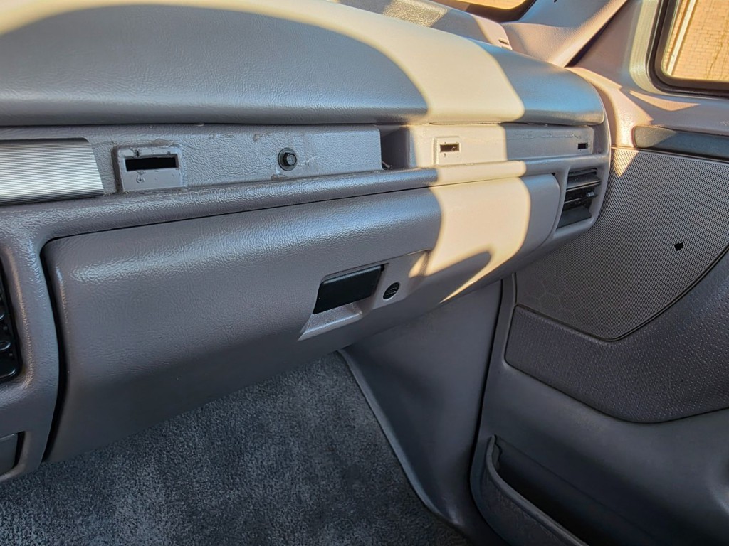 1995 Ford F-150 Image 20