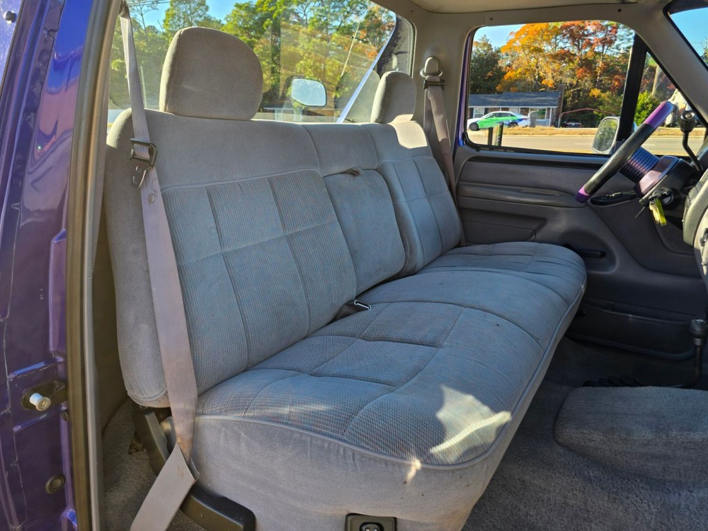 1995 Ford F-150 Image 25