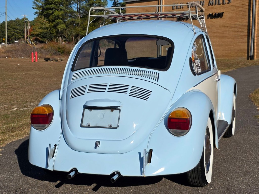1986 Volkswagen Beetle Image 8