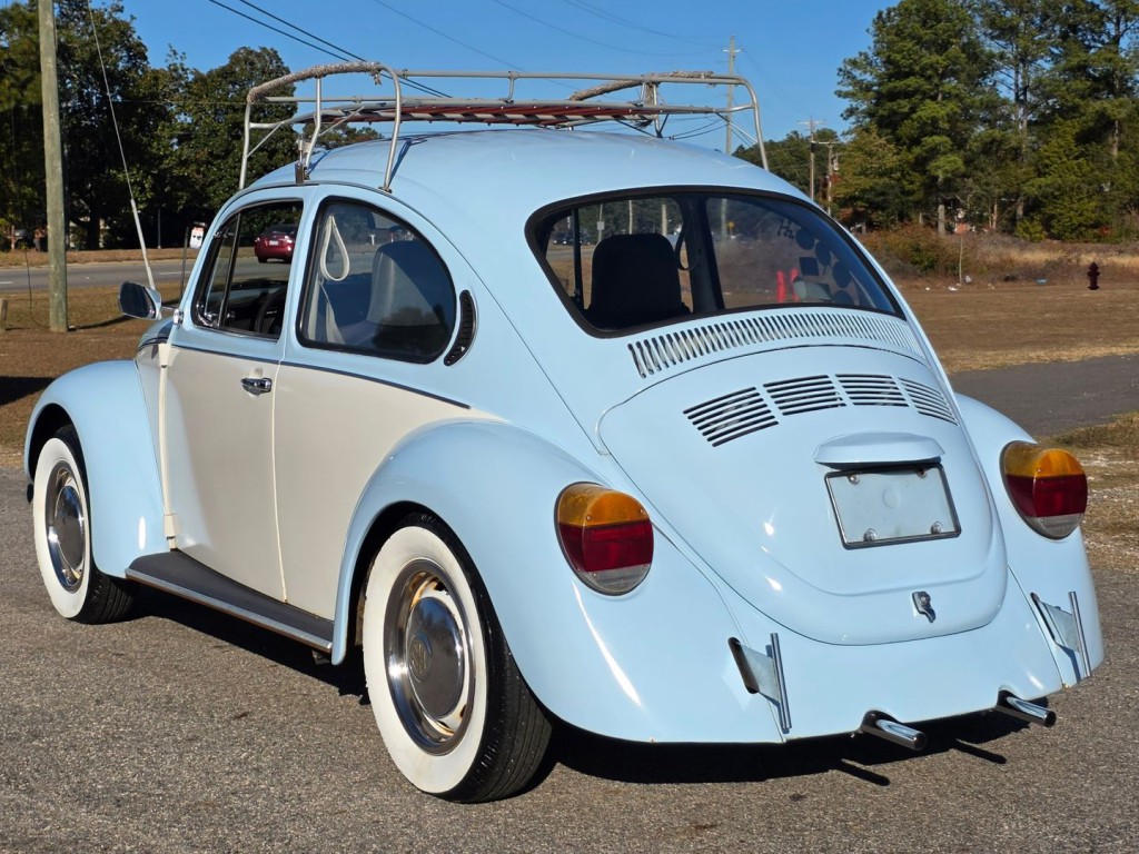 1986 Volkswagen Beetle Image 10