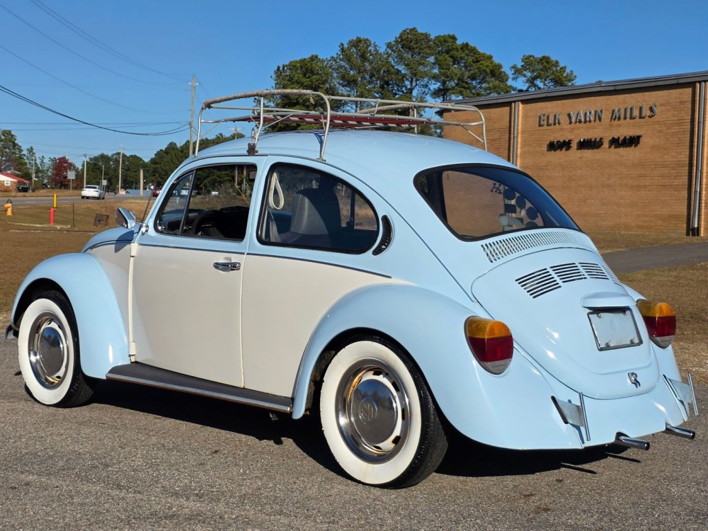 1986 Volkswagen Beetle Image 11