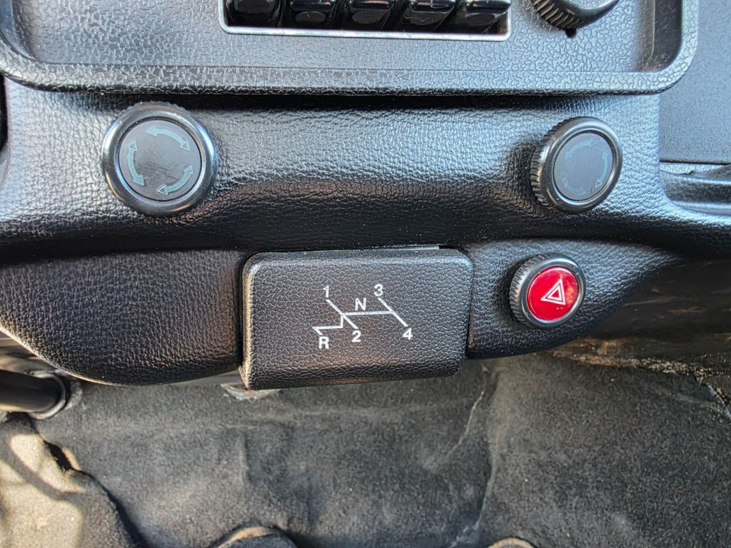 1986 Volkswagen Beetle Image 24