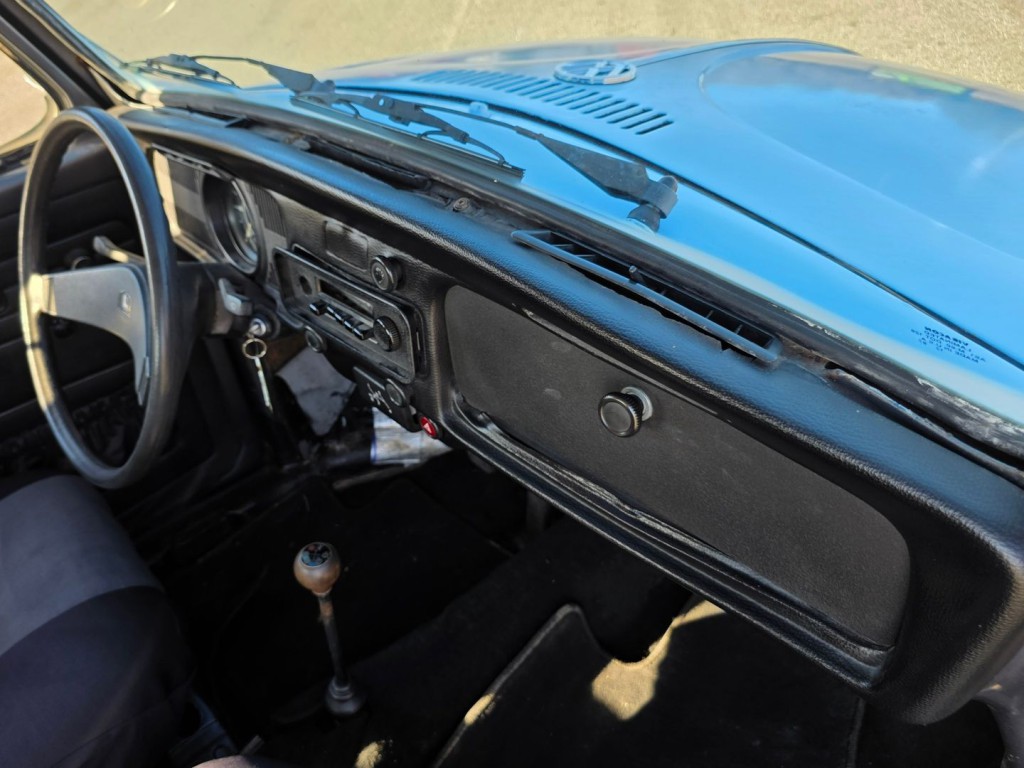 1986 Volkswagen Beetle Image 33
