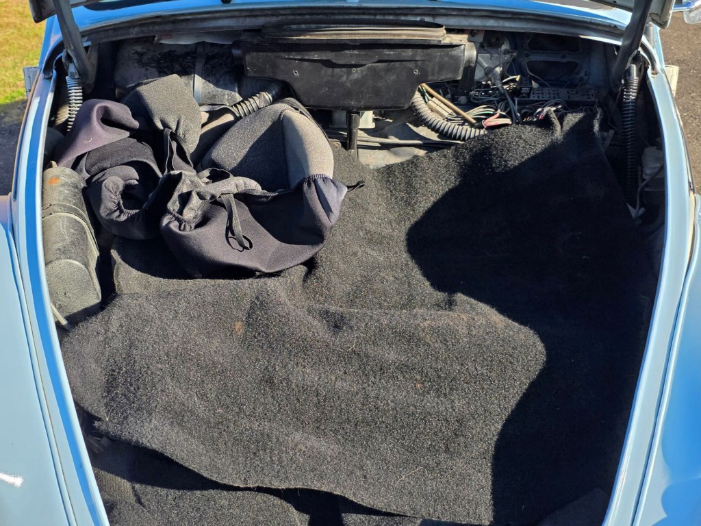 1986 Volkswagen Beetle Image 42