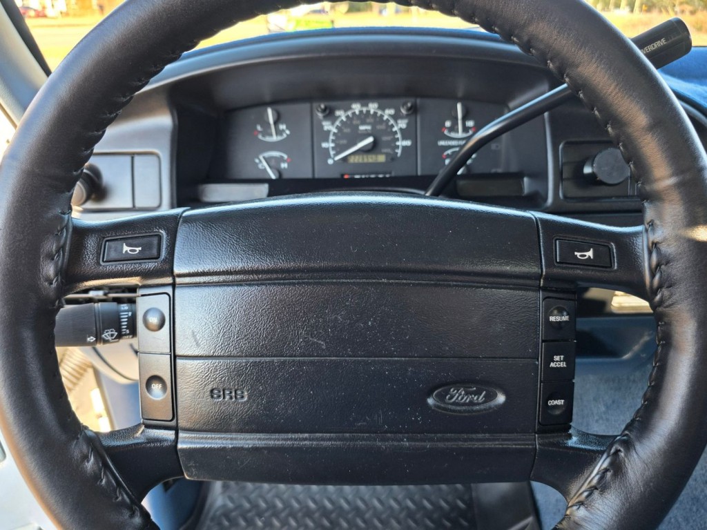 1996 Ford F-150 Image 18
