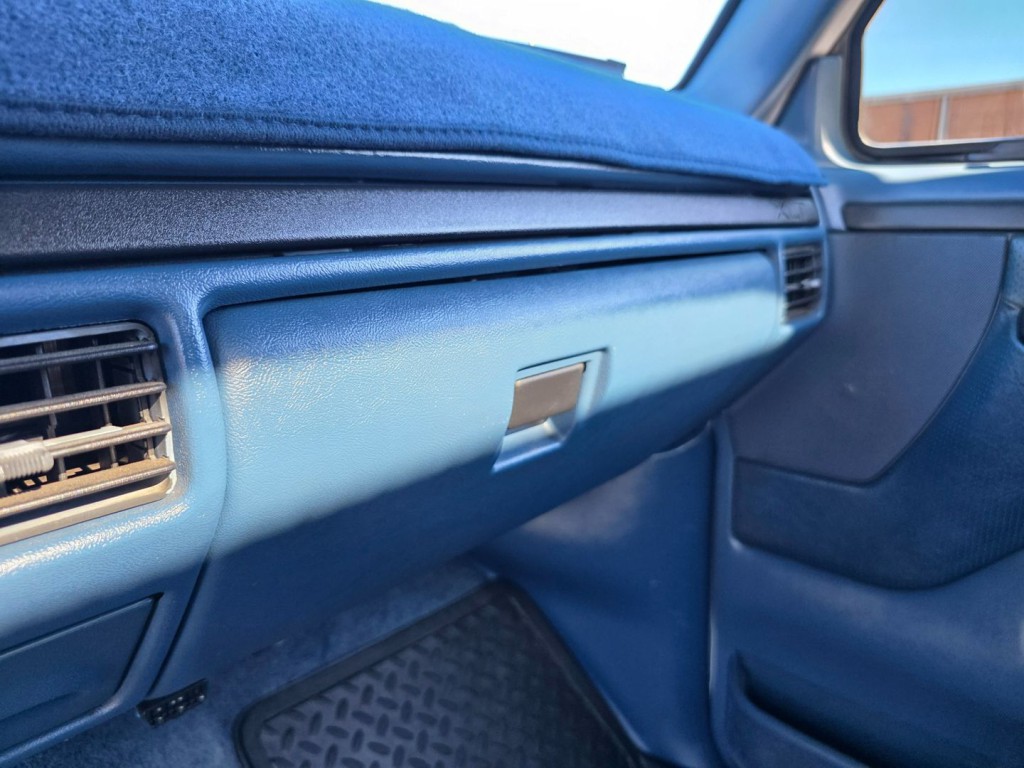 1996 Ford F-150 Image 22