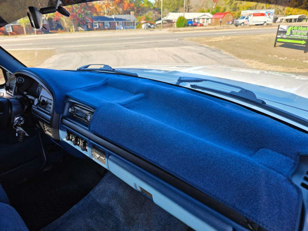 1996 Ford F-150 Image 32