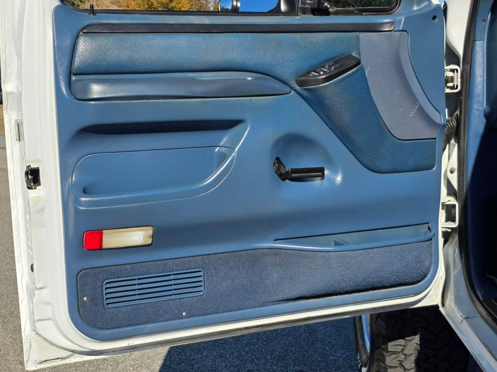1996 Ford F-150 Image 36