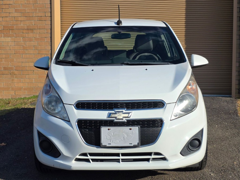 2013 Chevrolet Spark Image 3