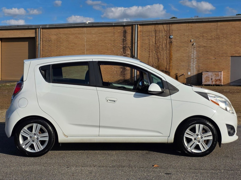 2013 Chevrolet Spark Image 6