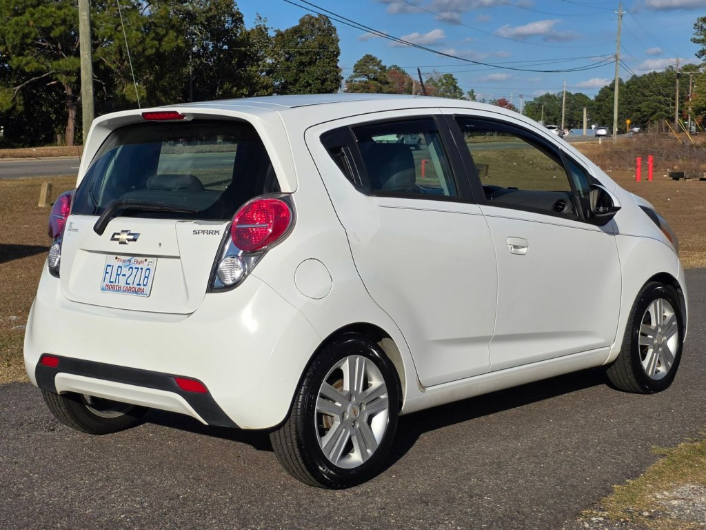 2013 Chevrolet Spark Image 7