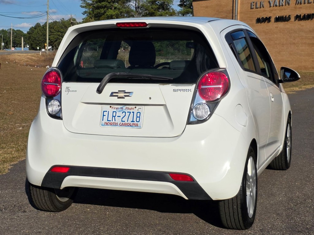2013 Chevrolet Spark Image 8