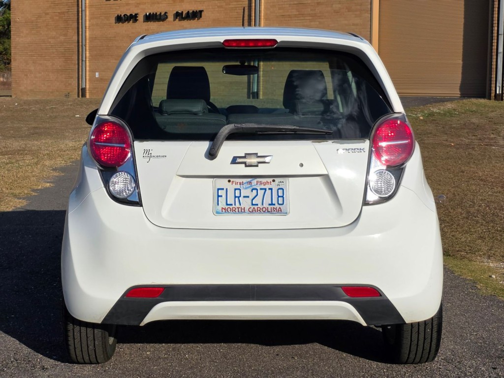 2013 Chevrolet Spark Image 9