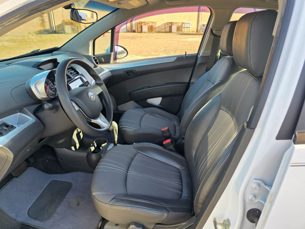 2013 Chevrolet Spark Image 15