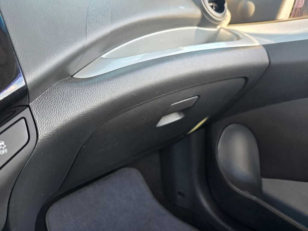 2013 Chevrolet Spark Image 21