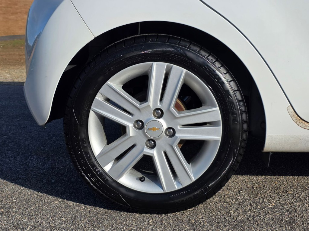 2013 Chevrolet Spark Image 47