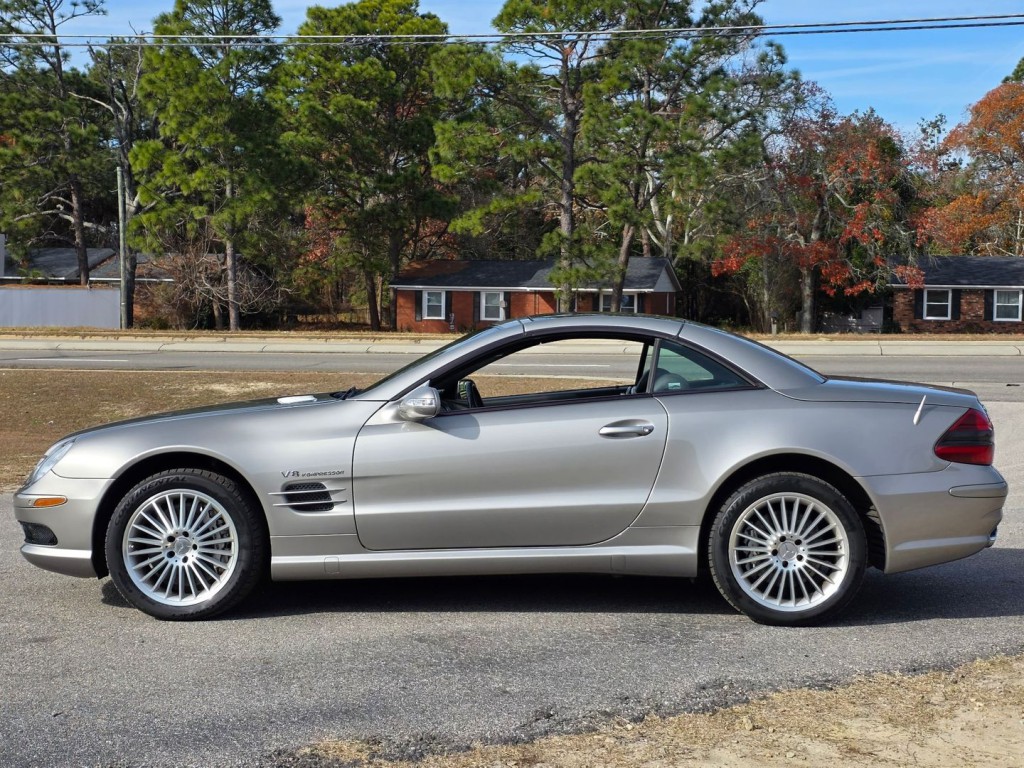 2003 Mercedes-Benz SL-Class Image 12