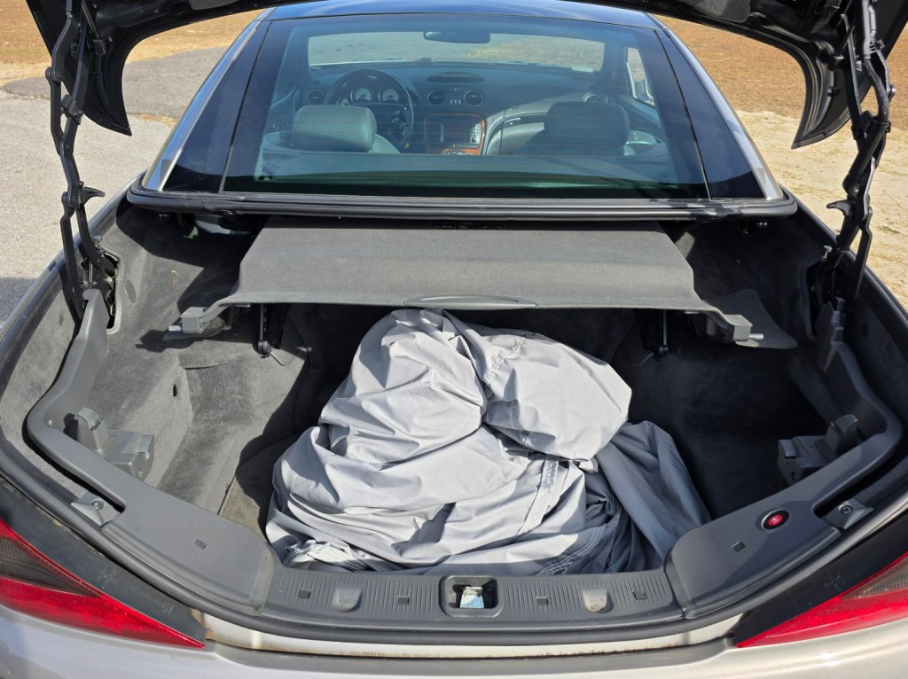 2003 Mercedes-Benz SL-Class Image 51