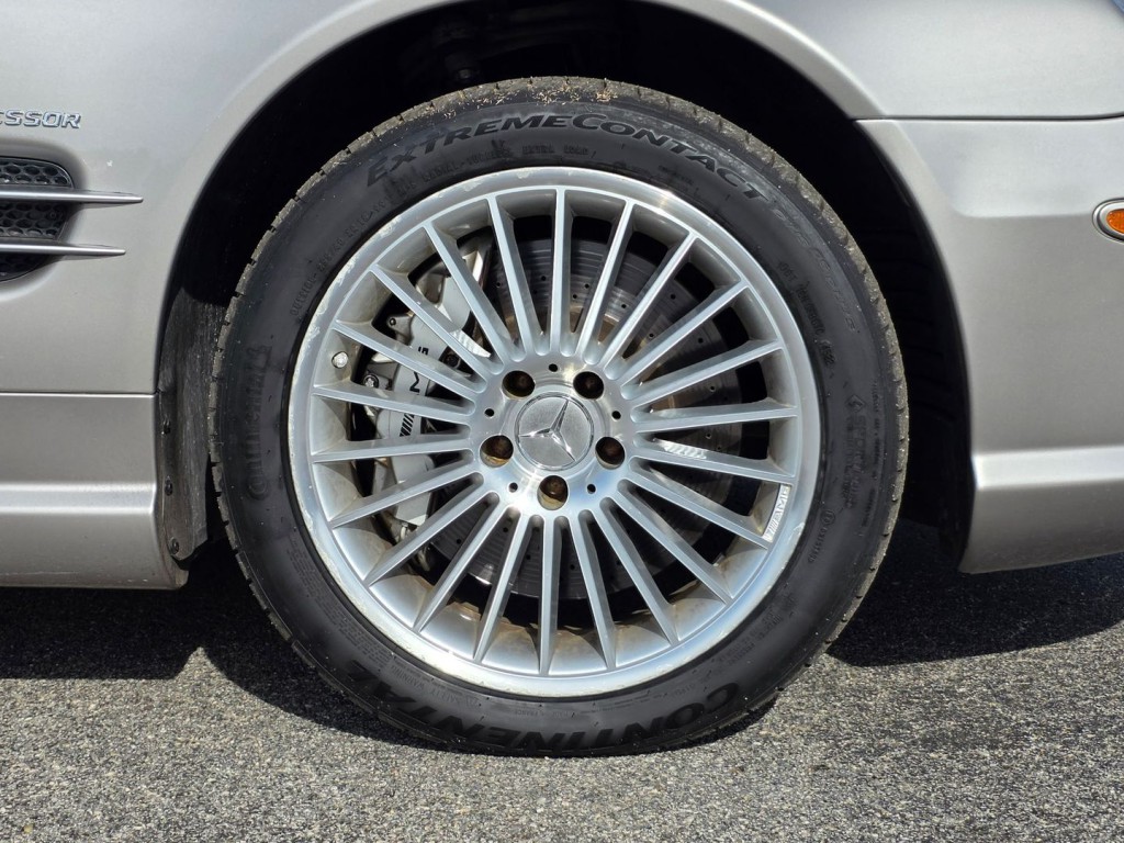 2003 Mercedes-Benz SL-Class Image 56