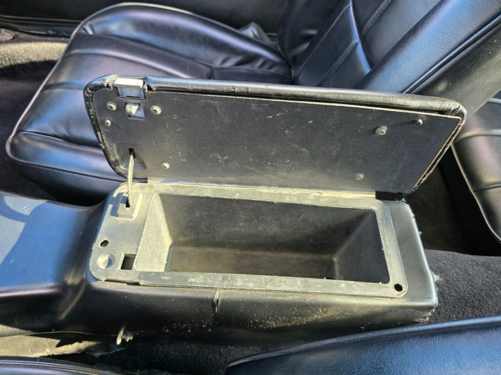 1977 Chevrolet Camaro Image 25