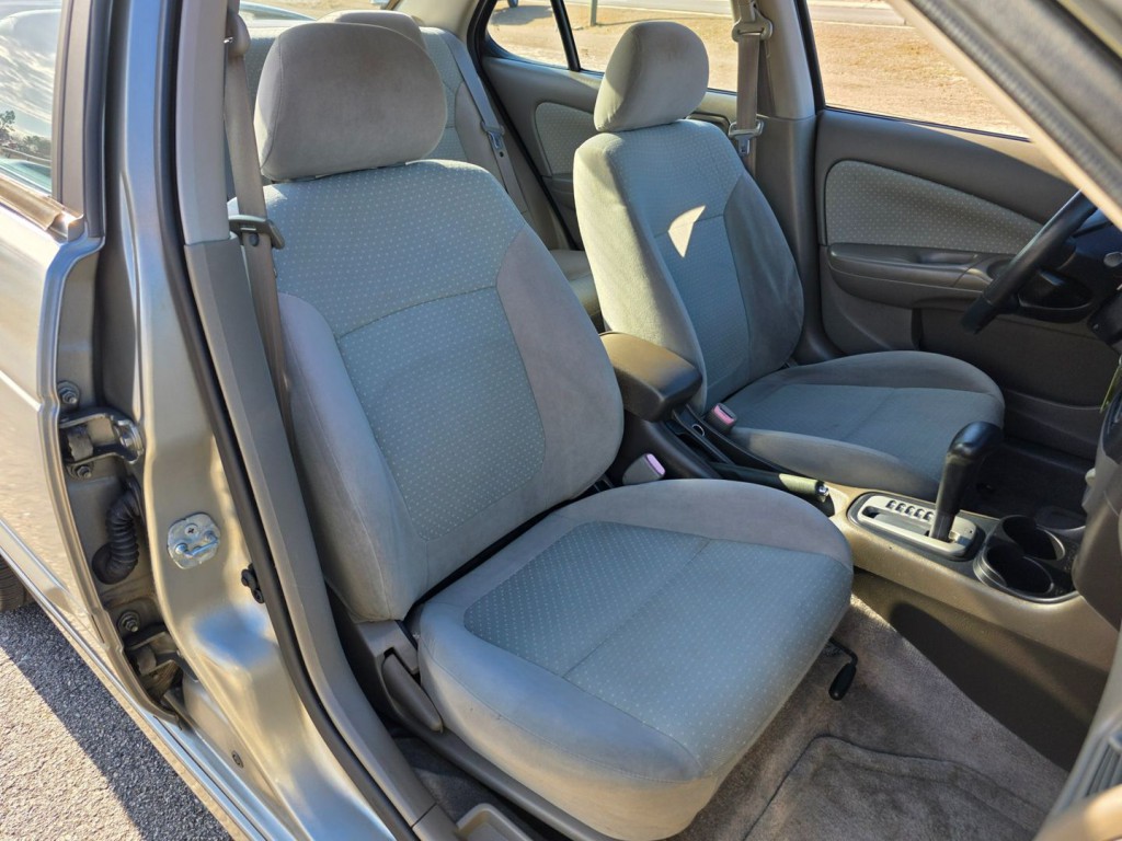 2002 Nissan Sentra Image 27