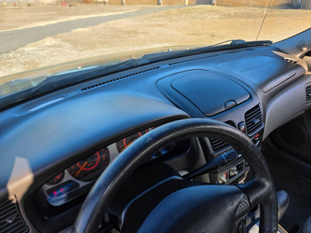 2002 Nissan Sentra Image 34