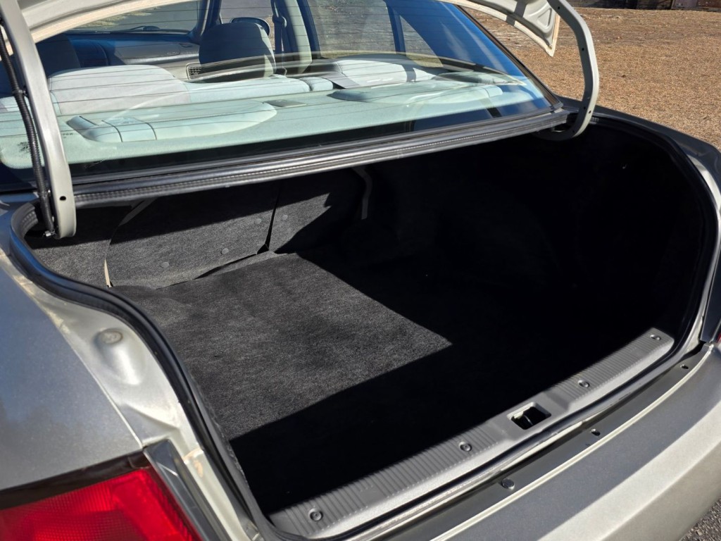 2002 Nissan Sentra Image 50