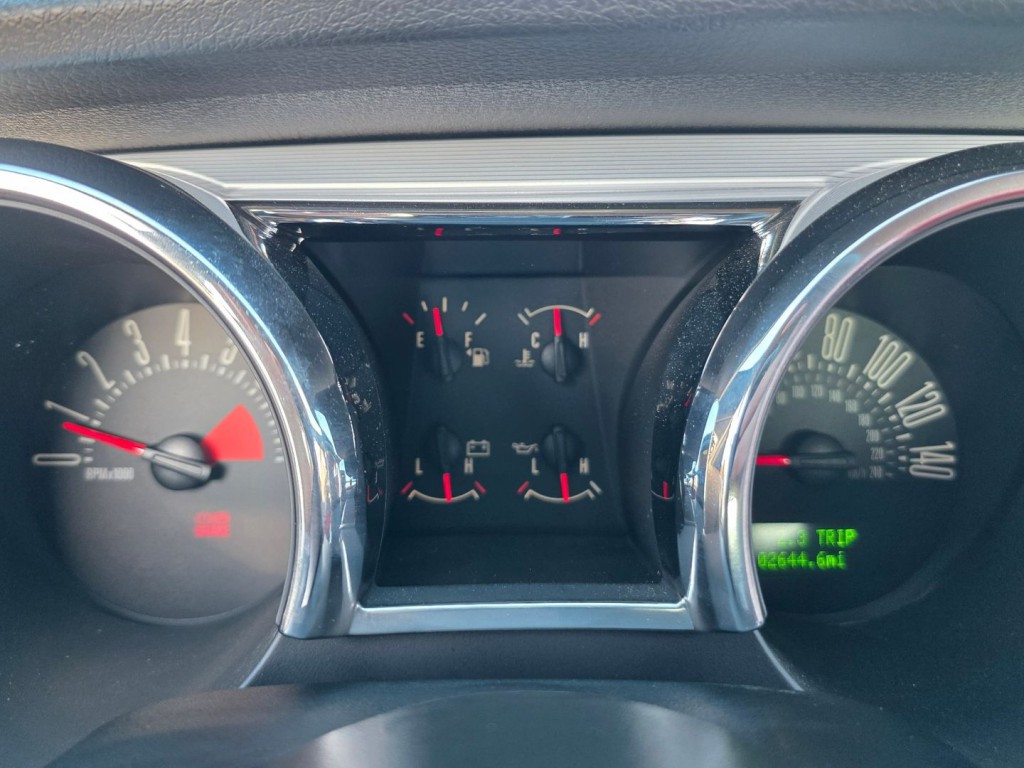 2006 Ford Mustang Image 19