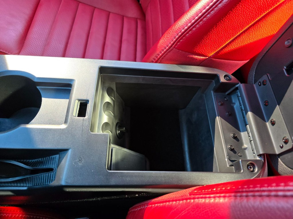 2006 Ford Mustang Image 26