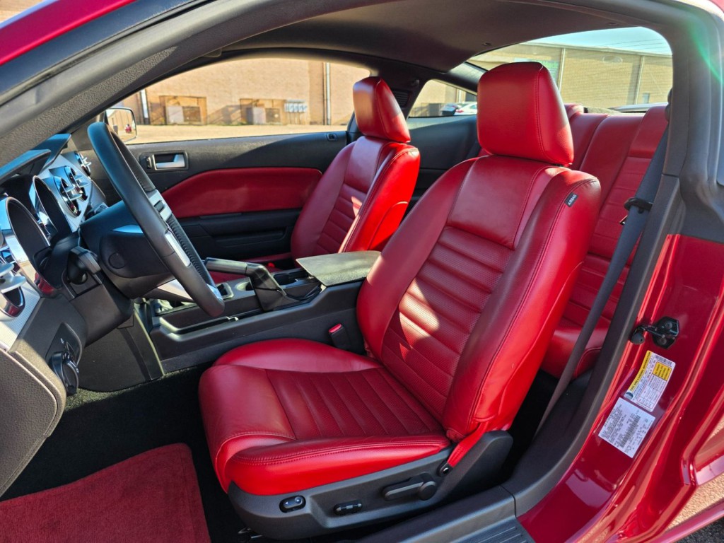 2006 Ford Mustang Image 27