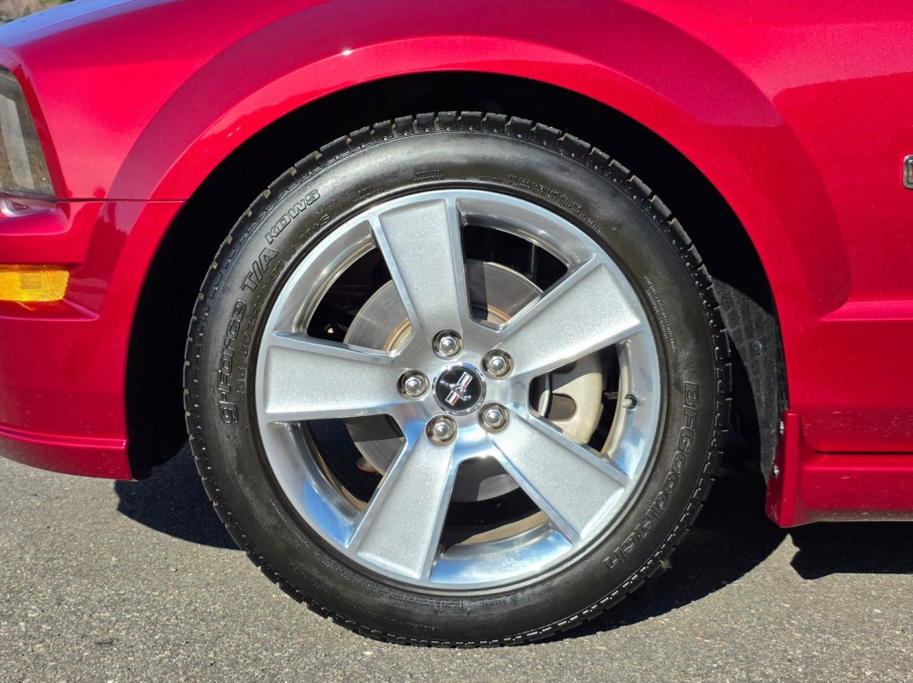 2006 Ford Mustang Image 51