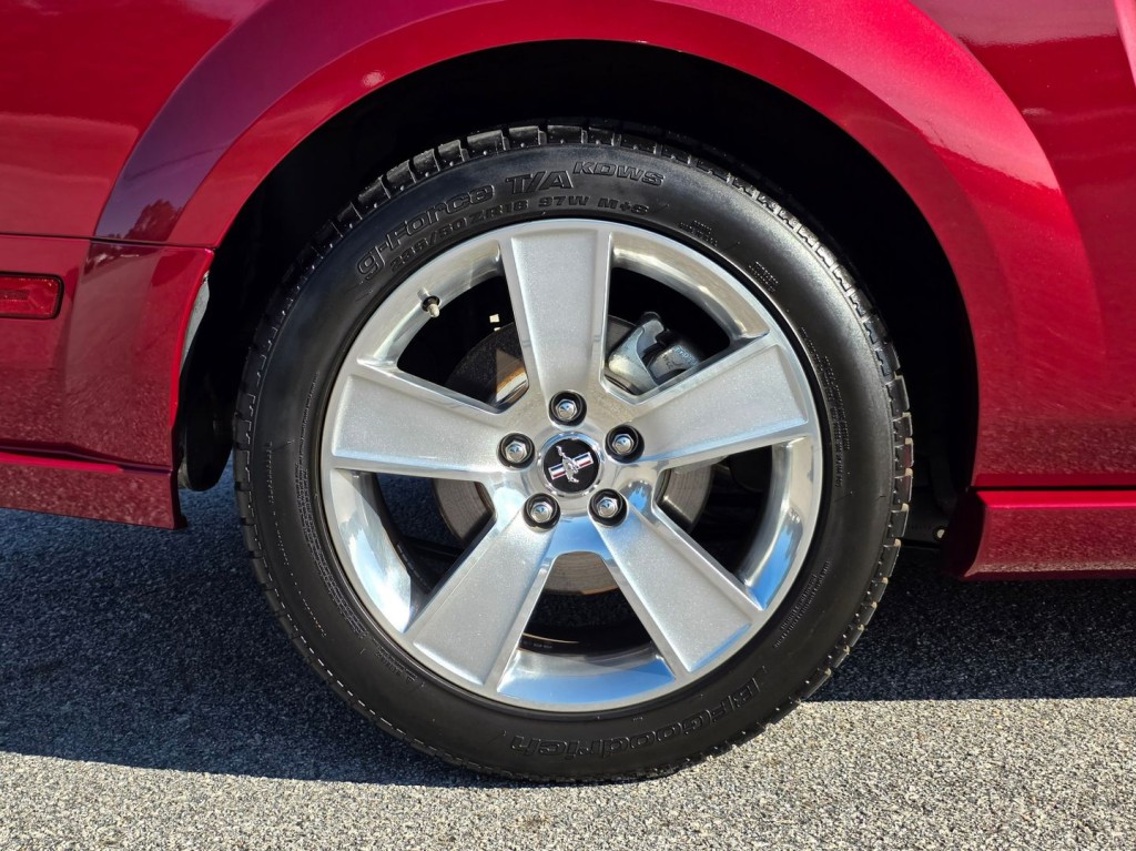 2006 Ford Mustang Image 53