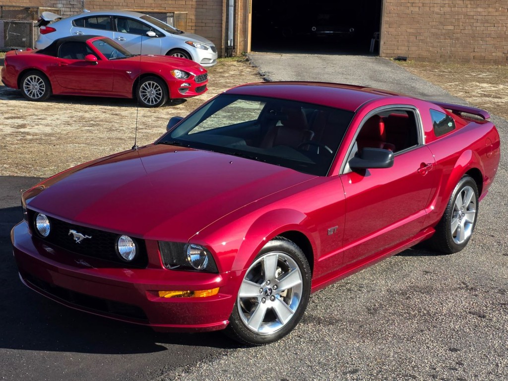 2006 Ford Mustang Image 55