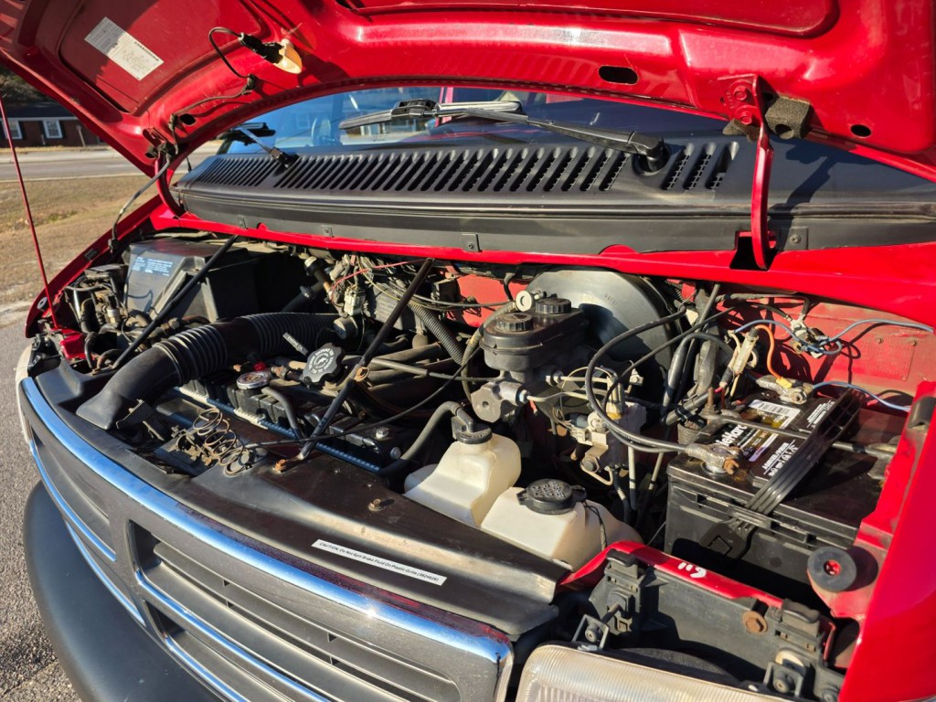 1994 Dodge Ram Van Image 43