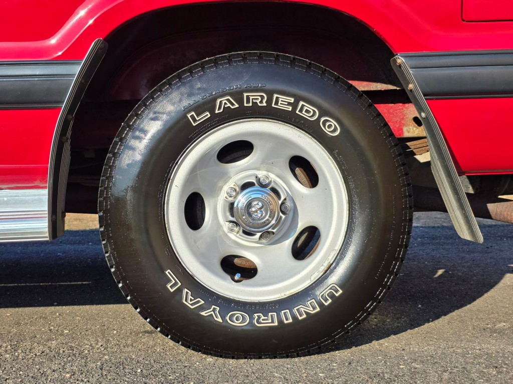 1994 Dodge Ram Van Image 52