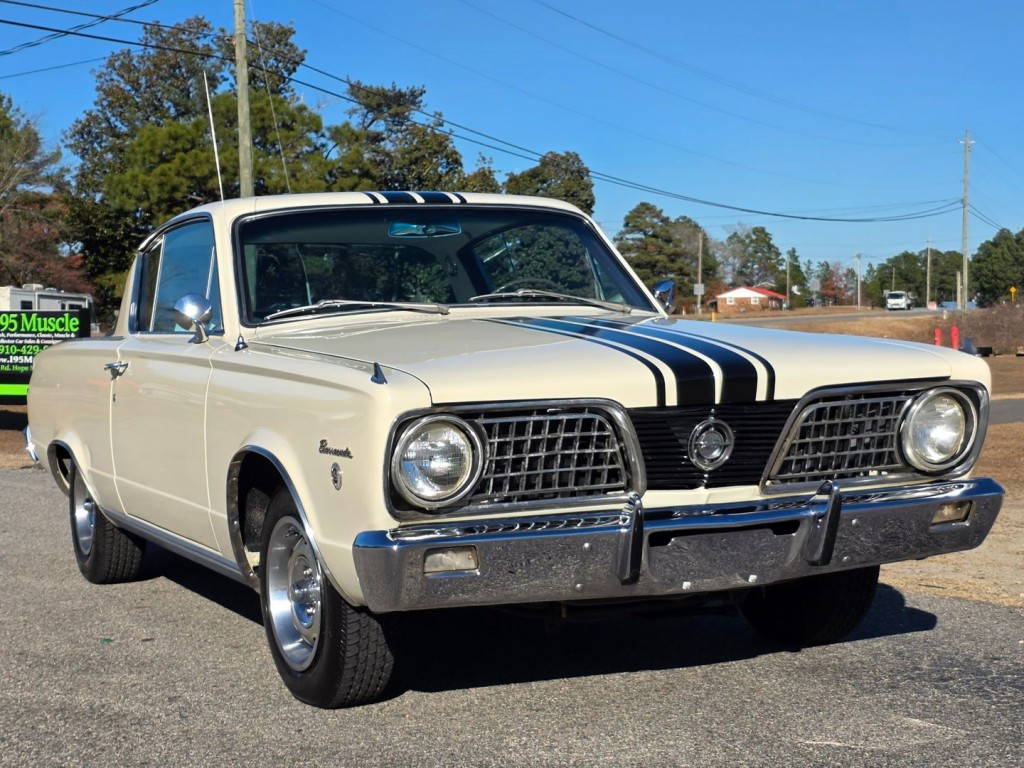 1966 Plymouth Barracuda Image 4