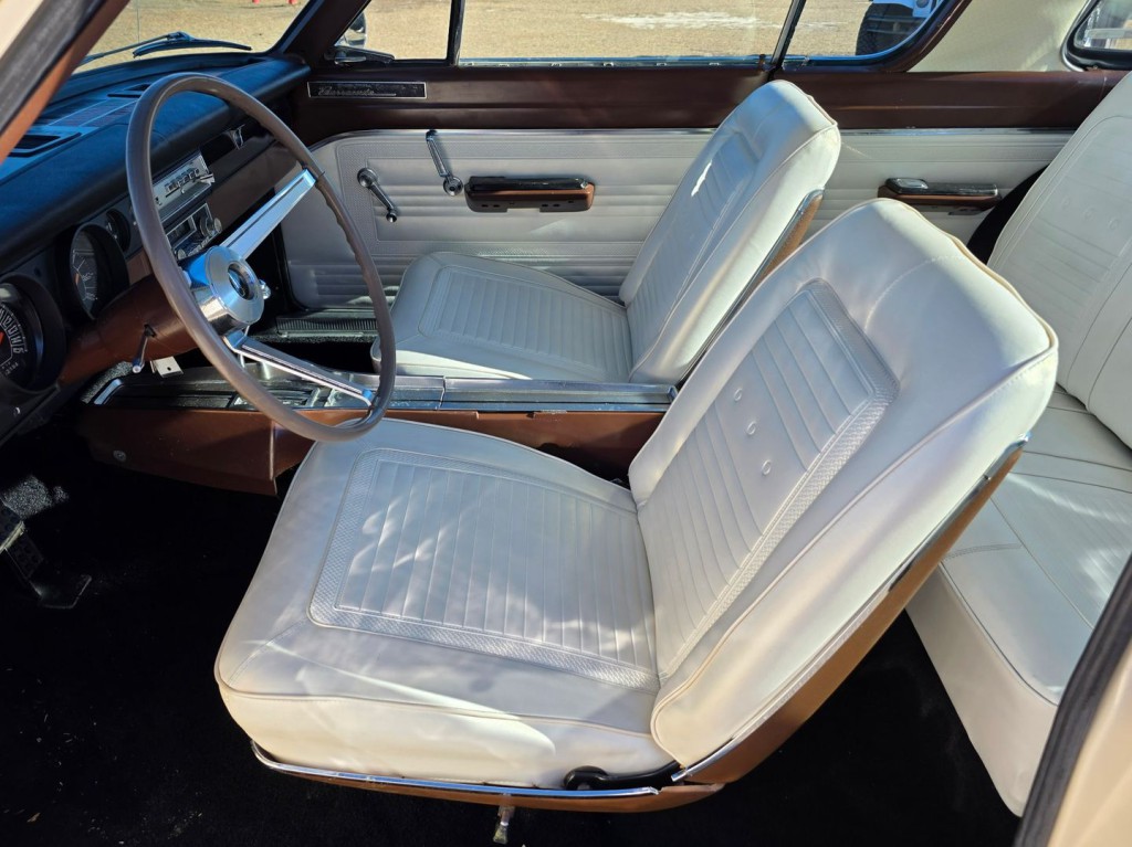 1966 Plymouth Barracuda Image 15